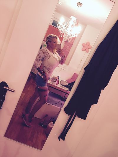 Petite Escort in Chesapeake Virginia