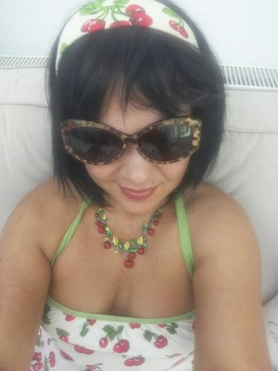 1Adryana - Escort Girl from El Cajon California