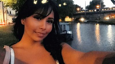 saradiana - Escort Girl from Indianapolis Indiana