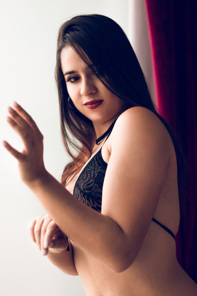 Anahi Garza - Escort Girl from Wichita Kansas