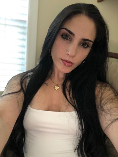 salomemendez - Escort Girl from Detroit Michigan