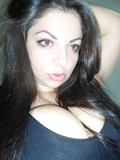 Muna Sanur - Escort Girl from Jacksonville Florida