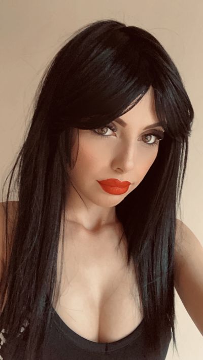 Patricia Wave - Escort Girl from Irvine California